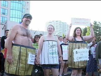 Teachers Protest Contract Stripping