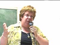 Libby Davies 